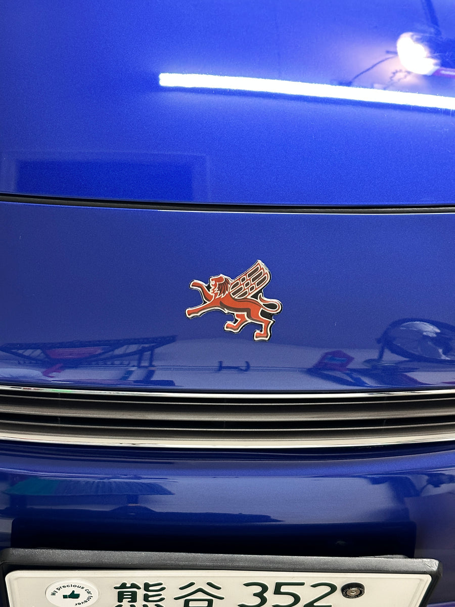 Z30 Concepts Urethane Griffin Winged Lion Decal for Toyota Soarer Z30 Concepts Urethane Griffin Winged Lion Decal for Toyota Soarer